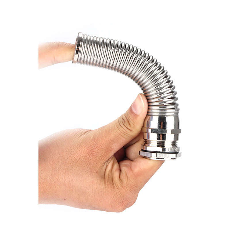 Cable Gland With Anti-Kink Spring Permanent Bending Protection Under High Mechanical Stress